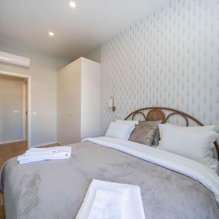 31 De Janeiro Flat By Amber Star Rent Leilighet Porto Eksteriør bilde