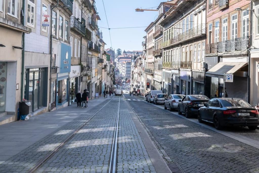 31 De Janeiro Flat By Amber Star Rent Leilighet Porto Eksteriør bilde