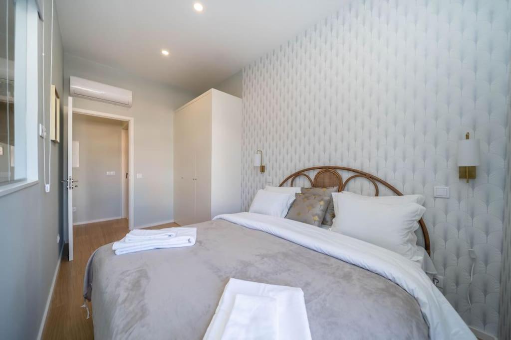 31 De Janeiro Flat By Amber Star Rent Leilighet Porto Eksteriør bilde
